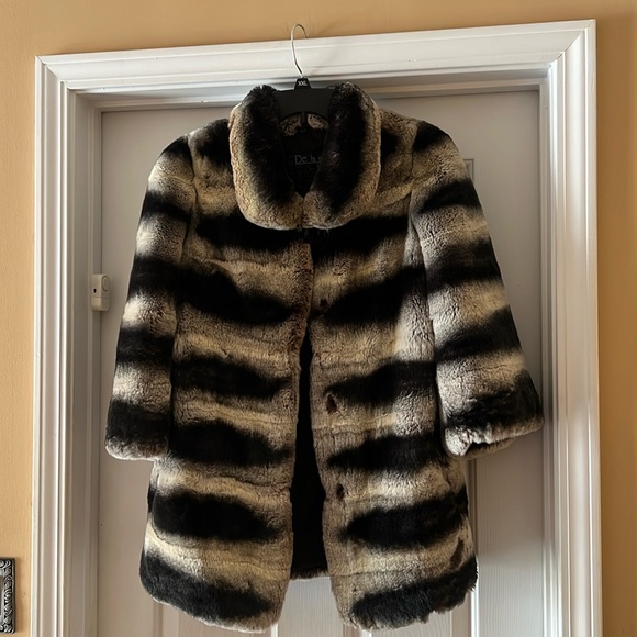 Jackets & Blazers - Rex-Chinchilla Fur Coat